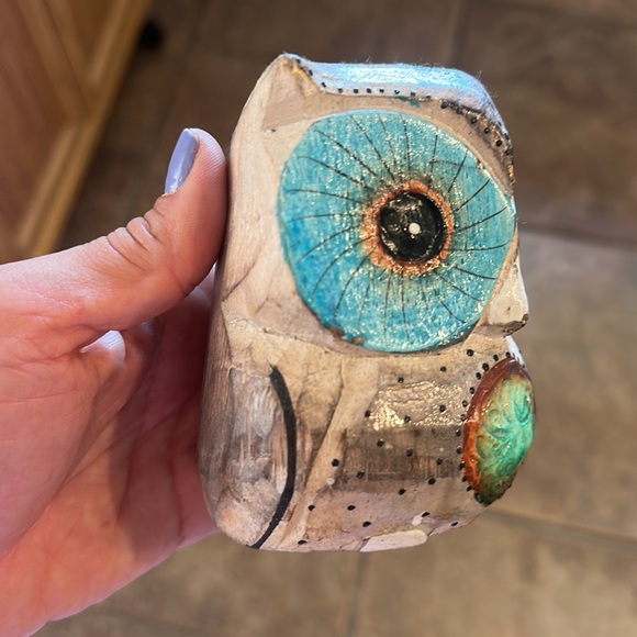 Handmade handcrafted  wood owl - Picture 3 of 4